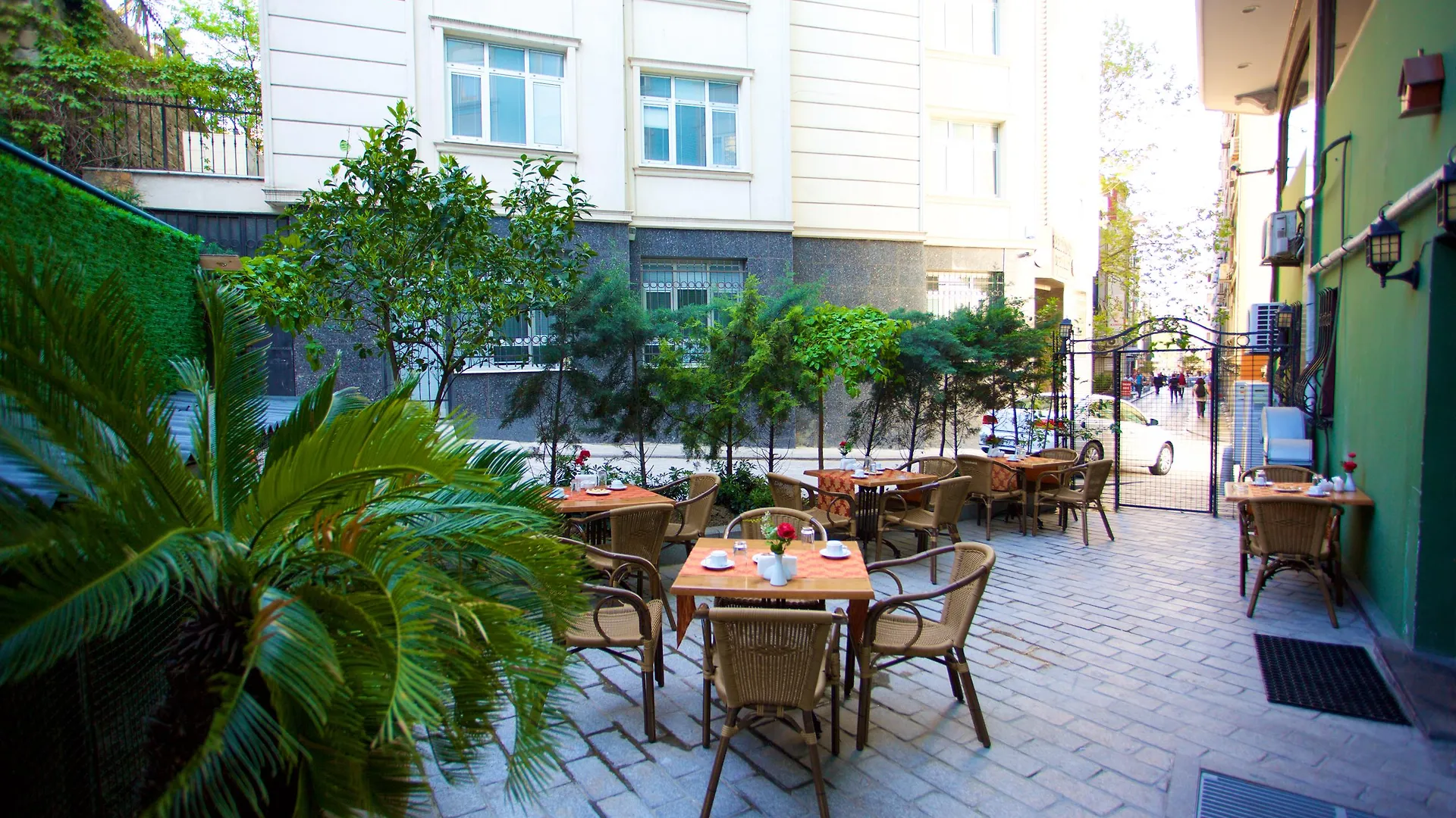 Hotel Bulvar Palas Estambul 4*,